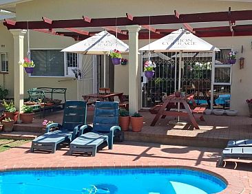 Cedar Lodge Guest House