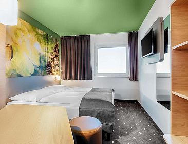 B&amp;B Hotel Baden Airpark