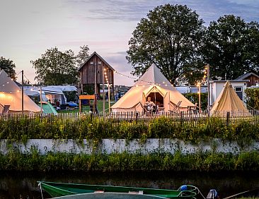 Blije haventent + privé sanitair