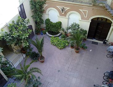 San Daniele Bundi House