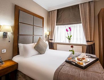 Langham Court Hotel
