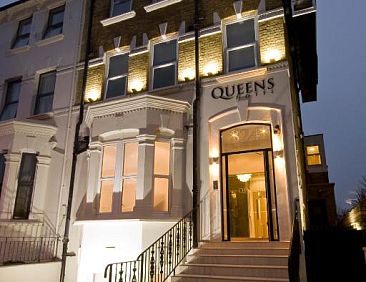 Queens Hotel