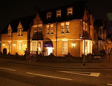 Kirkdale Hotel