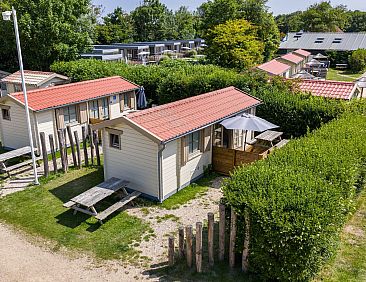 Kampeerchalet de Albatros Plus
