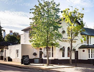 Dukes Head Hotel