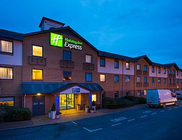 Holiday Inn Express Swansea East, an IHG Hotel