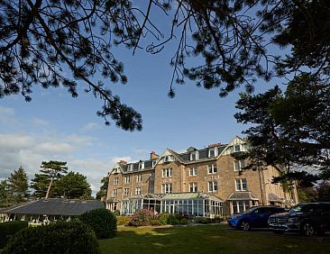 Golf View Hotel & Spa
