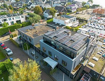 De Kaag Watersport Groepsaccommodatie - 30 pers