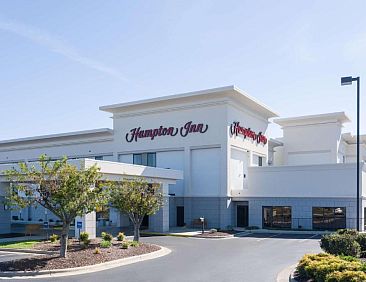 Hampton Inn Mount Airy