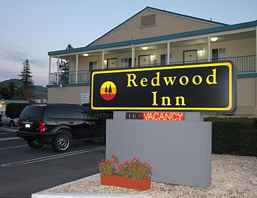 Redwood Inn