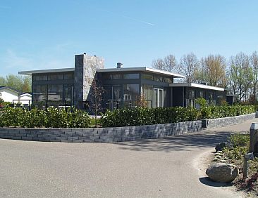 Pavilion 16