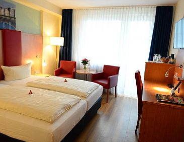 Hotel National Düsseldorf (Superior)