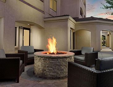 Courtyard By Marriott Salinas Monterey