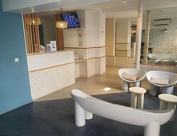 Hipotel Paris Père-Lachaise République