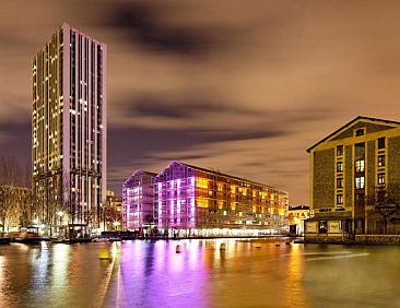 Holiday Inn Express Paris-Canal De La Villette, an IHG Hotel